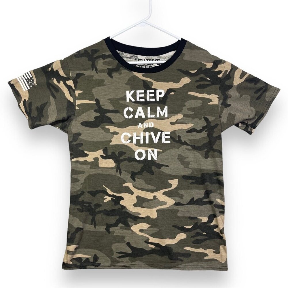 Keep Calm And Chive On Camo Short Sleeved T-Shirt Mens Size XL